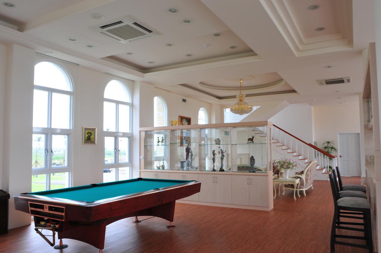 Апартаменты Sigma Castle Yilan Экстерьер фото