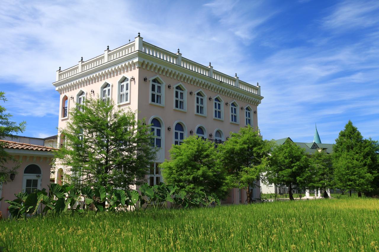 Апартаменты Sigma Castle Yilan Экстерьер фото